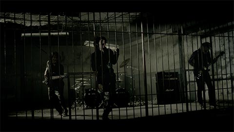 ONE OK ROCK「Deeper Deeper」MV